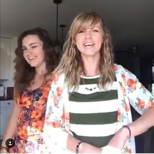 Gorgeous Floral LuLaRoe Bianka Kimono